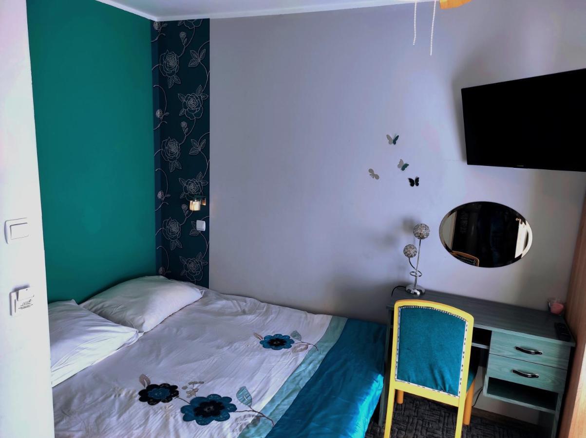 Pod Różą B&B Ustka Exterior foto